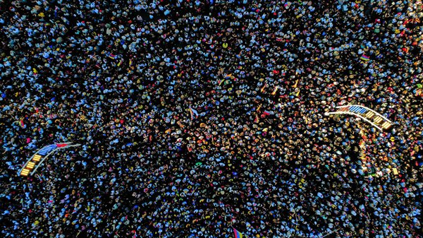 Les taxes douanières : comprendre leur impact sur le commerce international